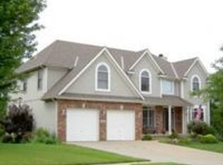 2601 SE 5th St, Lees Summit, MO 64063