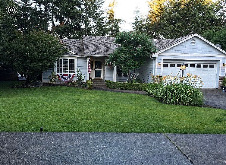 1/2 acre lot