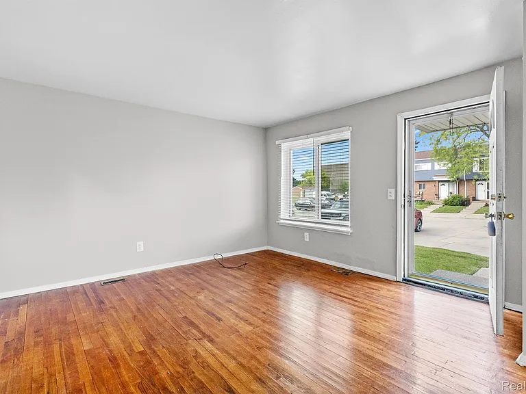 534 Saint Maron Pl #107 — Photo 3