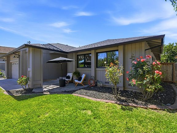 2nd image of 1068 San Francisco Way