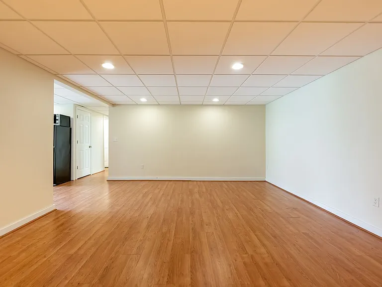 1005 Glade Rd — Photo 36