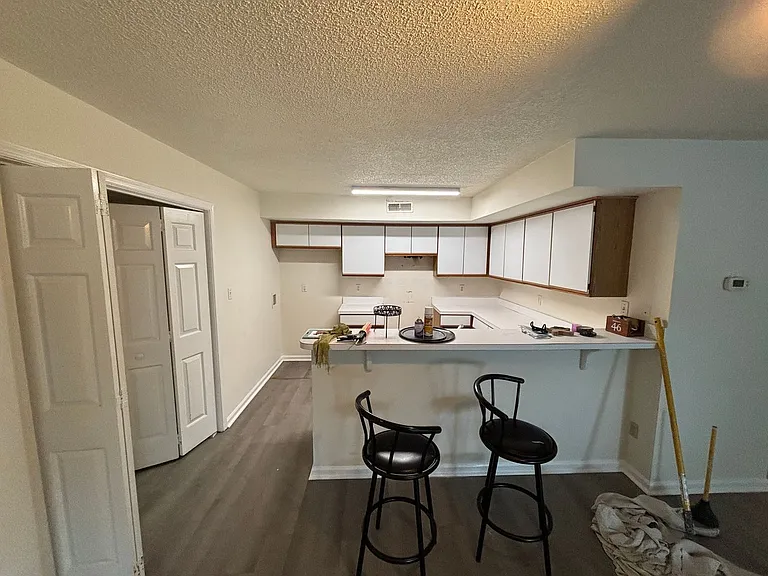 315 24th St #240 — Photo 4