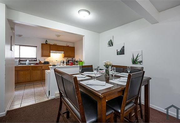 4th image of 2843 Galilee Ave