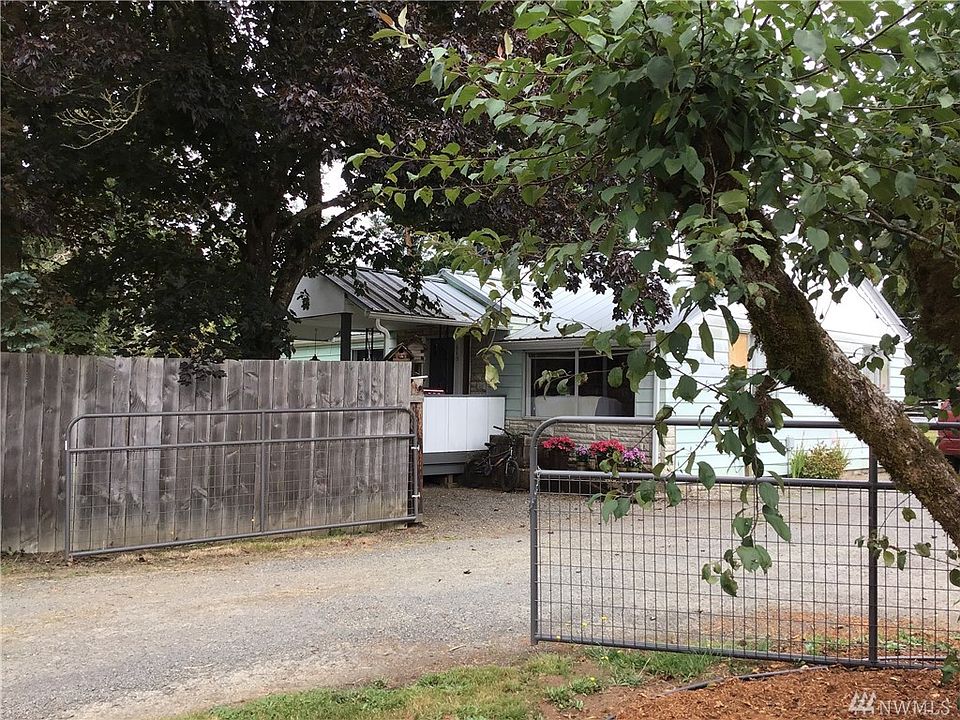1st image of 615 Leonard Rd