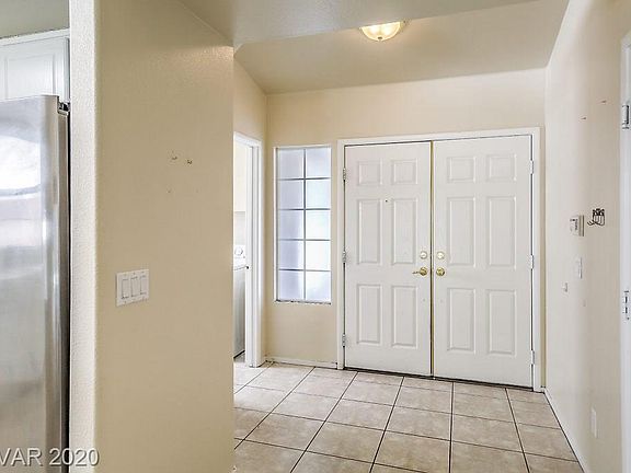 5th image of 9733 Bighorn Island Ave
