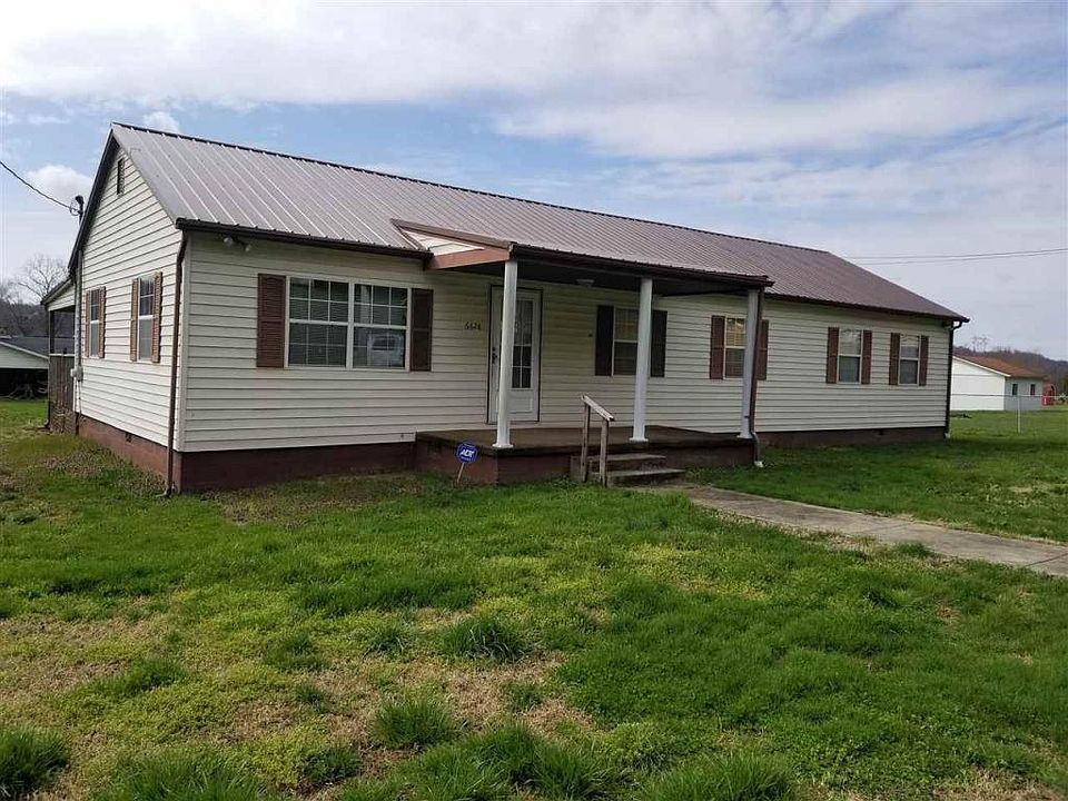 1st image of 381 Sanns Dr