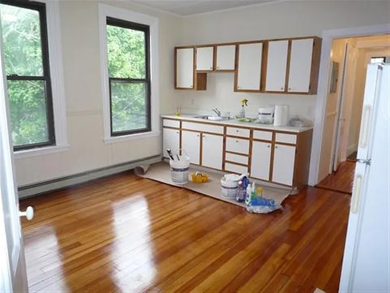 320 Somerville Ave #3 — Photo 7