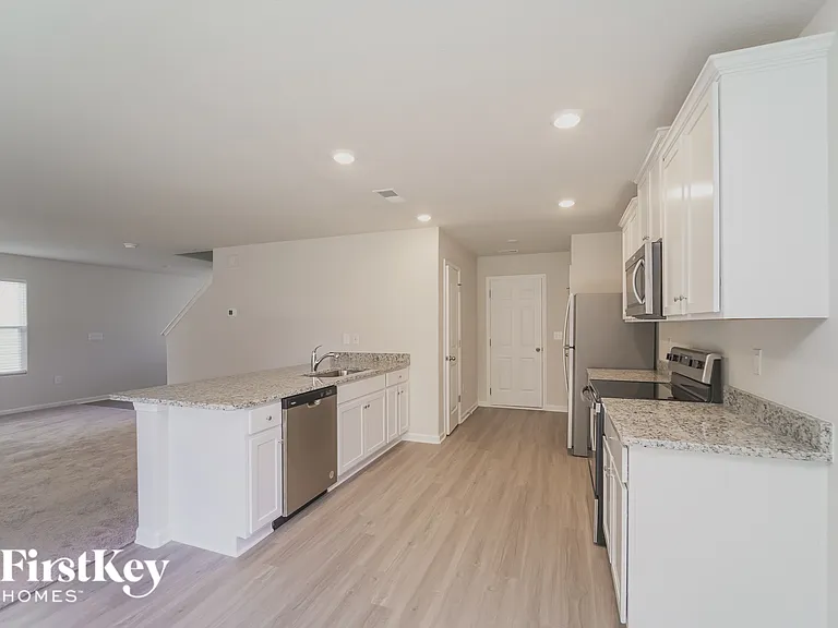 5220 Wolfridge Ave — Photo 6