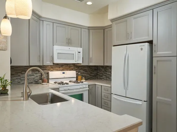 6166 Paseo Granito, Carlsbad, CA 92009