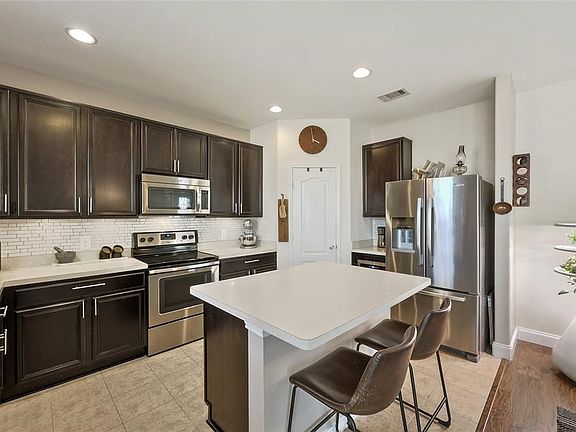 5th image of 8912 Winding Valley Dr