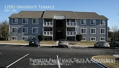 Condo Near Virginia Tech — Photo 3