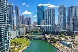 90 SW 3rd St #2505