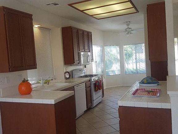 5th image of 78570 Villeta Dr