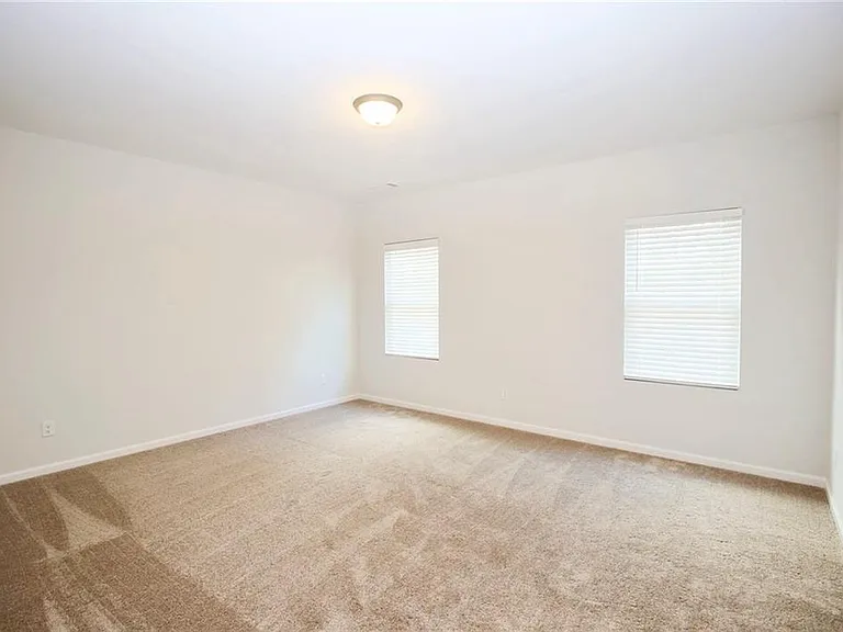 2225 Whistler Way NE — Photo 16