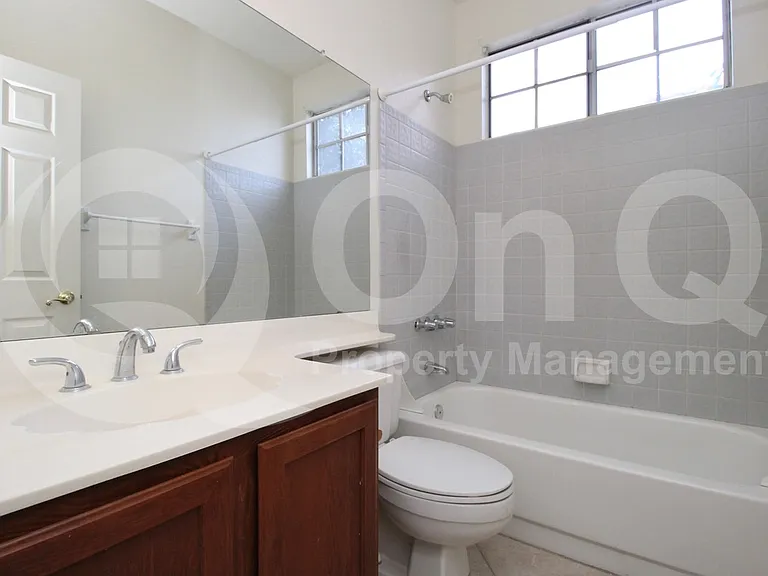315 W Marconi Ave — Photo 21