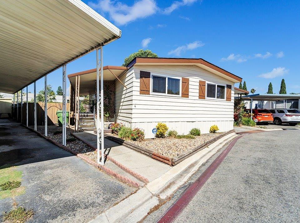1st image of 108 El Bosque Dr