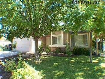 2nd image of 9050 La Maison Cir