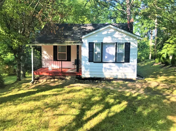 152 Pine Ridge Rd, Harriman, TN 37748