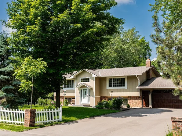 17296 Casey Ct, Prior Lake, MN 55372