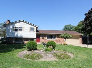 6978 Dalewood Dr, Middletown, OH 45042