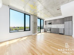 824 E New York Ave, Brooklyn, NY 11203