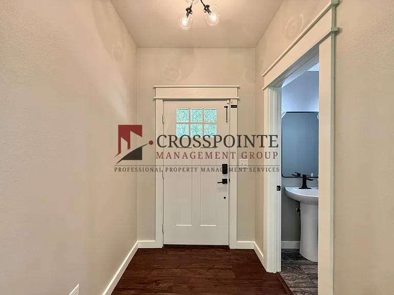 11142 County Road 4103 — Photo 3
