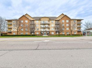 4450 Fairview St #402, Burlington, ON
