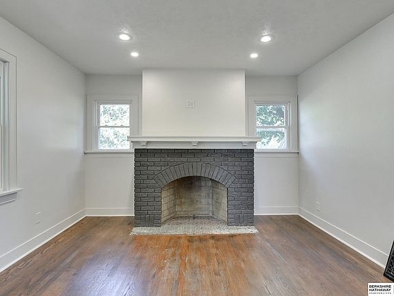 5th image of 4811 S 49th Ave