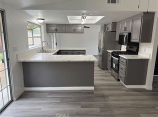 2435 W Broadway, Anaheim, CA 92804