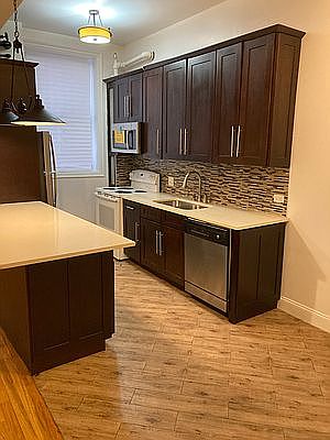 4th image of 480 W 187th St #A1