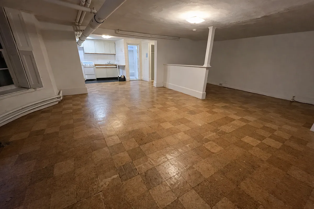 Building Photo - 23 Mount Vernon St #B2
