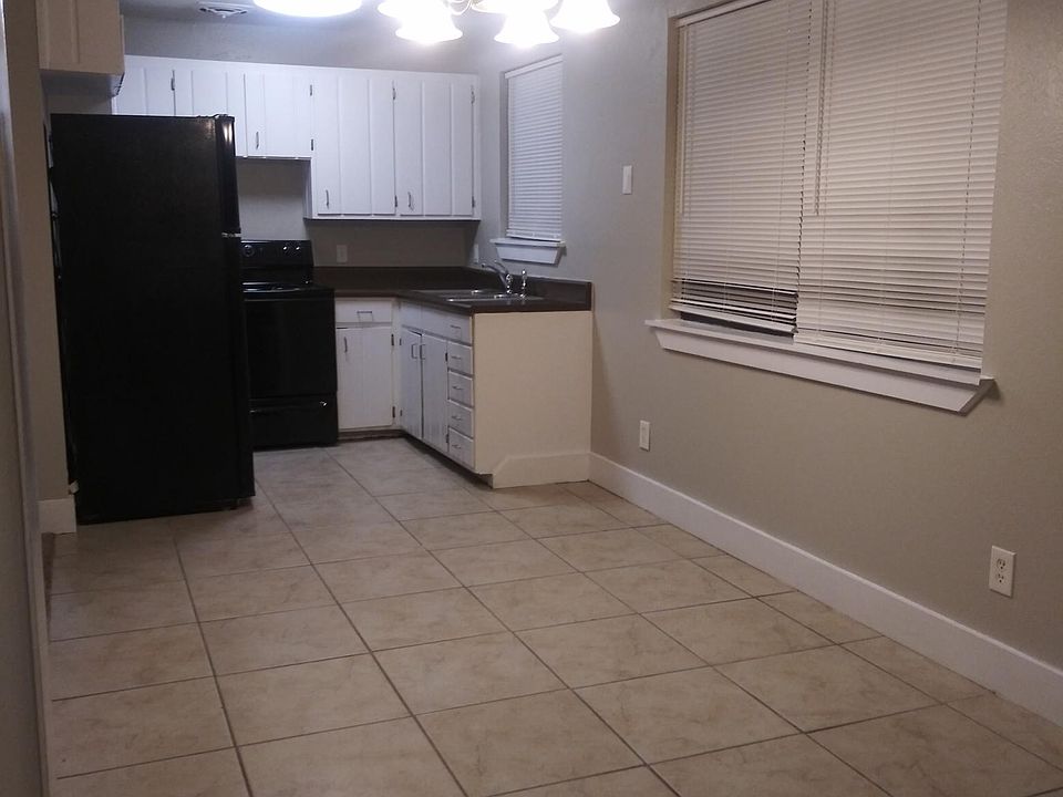 1st image of 921 Rock Creek Ave
