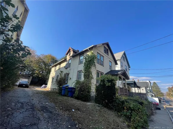 124 Charles Street, Waterbury, CT 06708