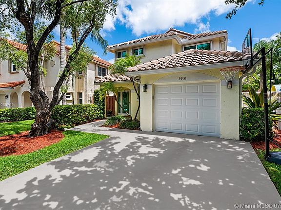 2nd image of 9931 NW 5th Pl