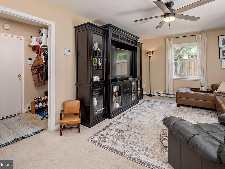 15005 Narrows Ln — Photo 17