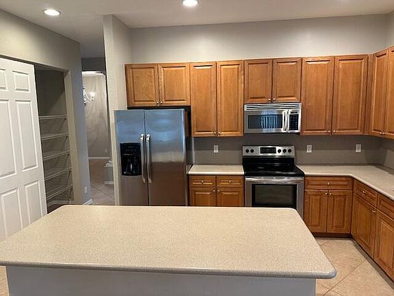4th image of 4376 Mariners Cove Drive