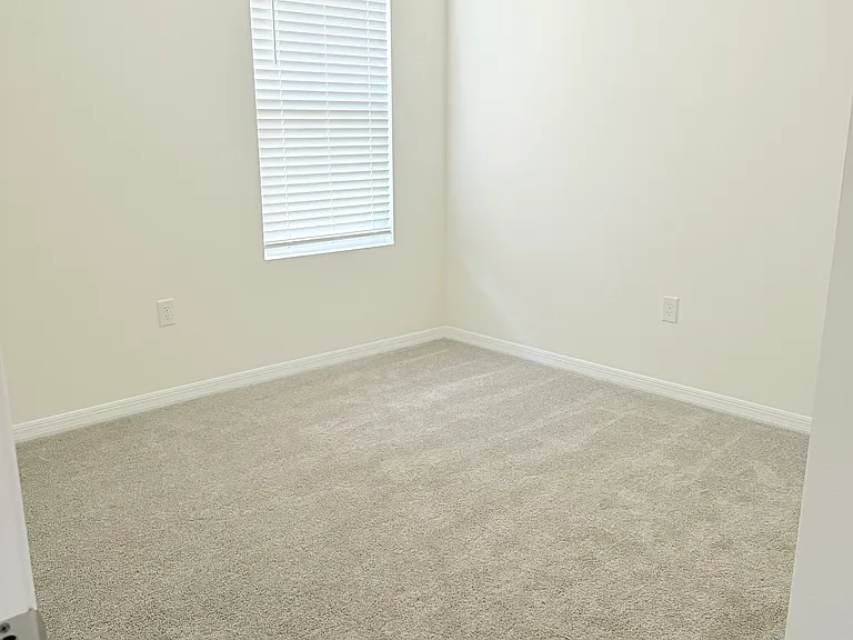 368 Conway Ave — Photo 14