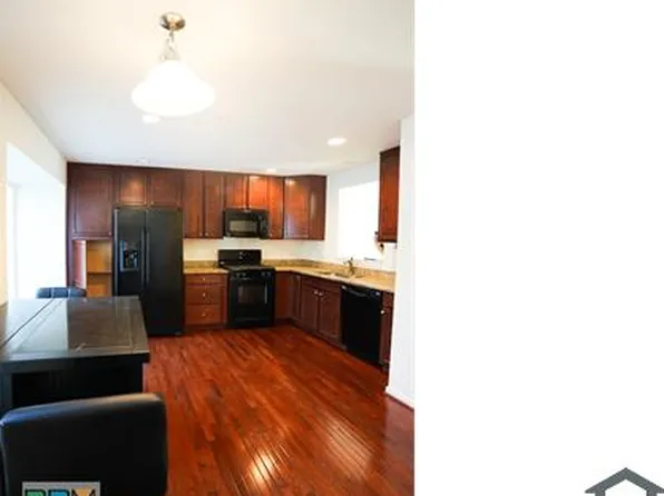 9 Sunday Silence Ct, Randallstown, MD 21133