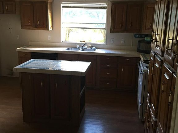 3rd image of 15178 County Road 1134
