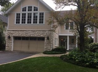 566 Orchard Ln, Winnetka, IL 60093