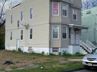 363 S 20th St, Newark, NJ 07103