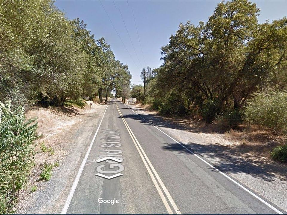 2nd image of 371 Gold Strike Rd