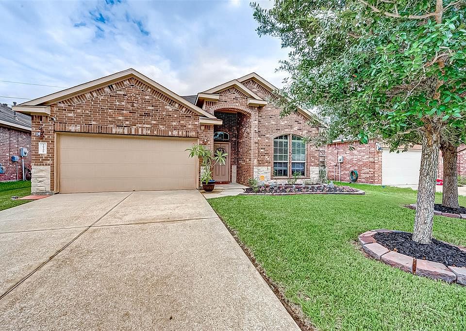 1st image of 10706 Pine Meadows Blvd