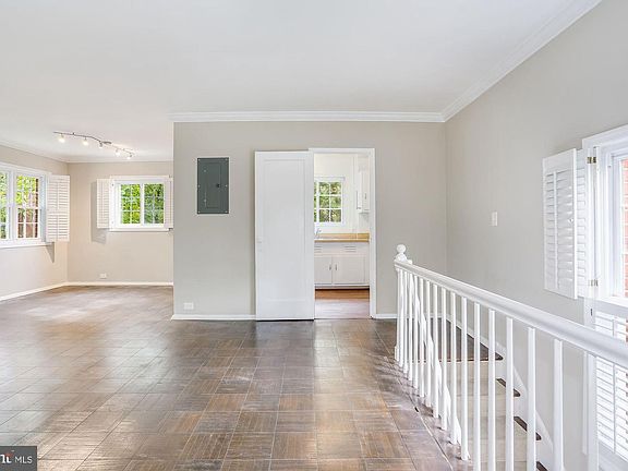 4th image of 3364 Martha Custis Dr #3364