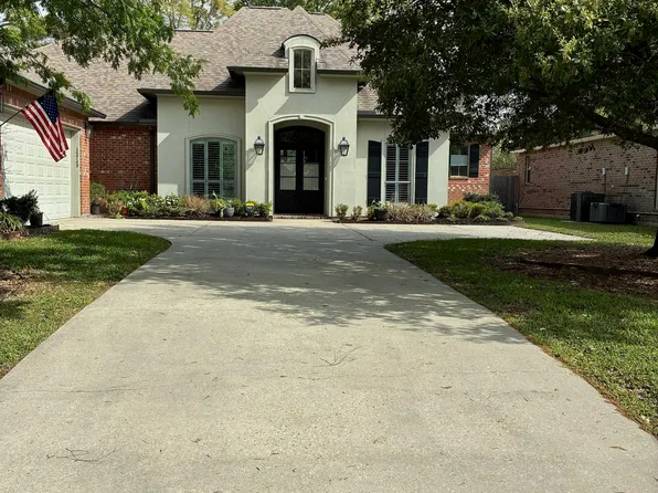 15749 Parkside Ct, Baton Rouge, LA 70817