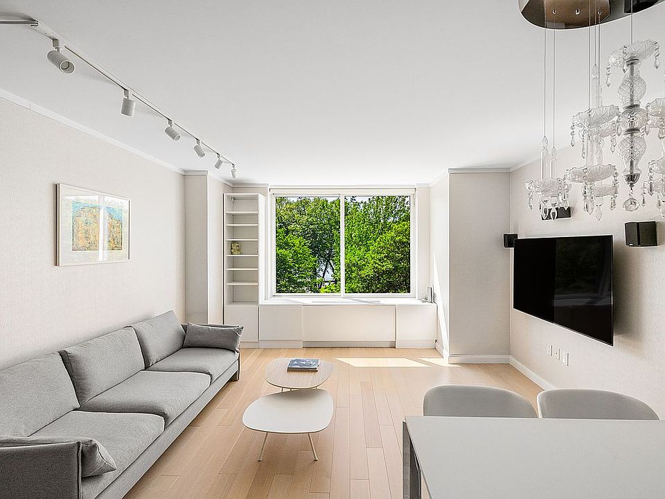 1st image of 212 Warren St APT 3E