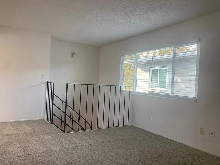 1161 Detroit Ave #6 — Photo 9