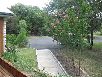 5th image of 1060 Hidden Hills Dr