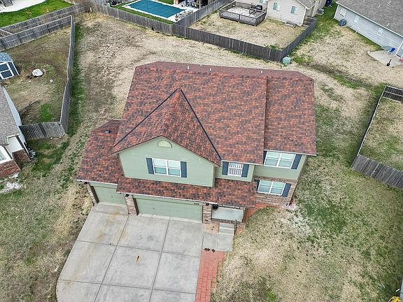 3rd image of 4509 S Saint Paul Ct