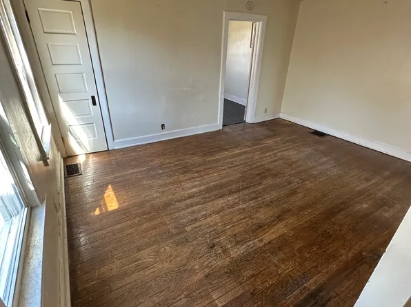 3319 Victory Ave #3, Racine, WI 53405